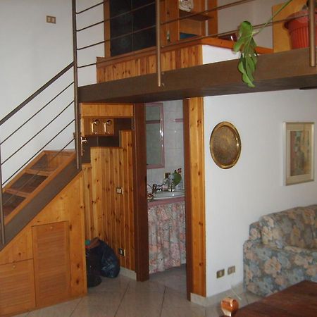 Le Tre Porte Como Vacanze Luaran gambar